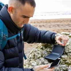 PANNEAU SOLAIRE AVEC BATTERIE ADVENTURER II -Club Aviron Magasin panneau solaire avec batterie adventurer ii 3